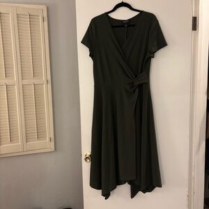 Stretchy Dark Green Midi Wrap-inspired Dress